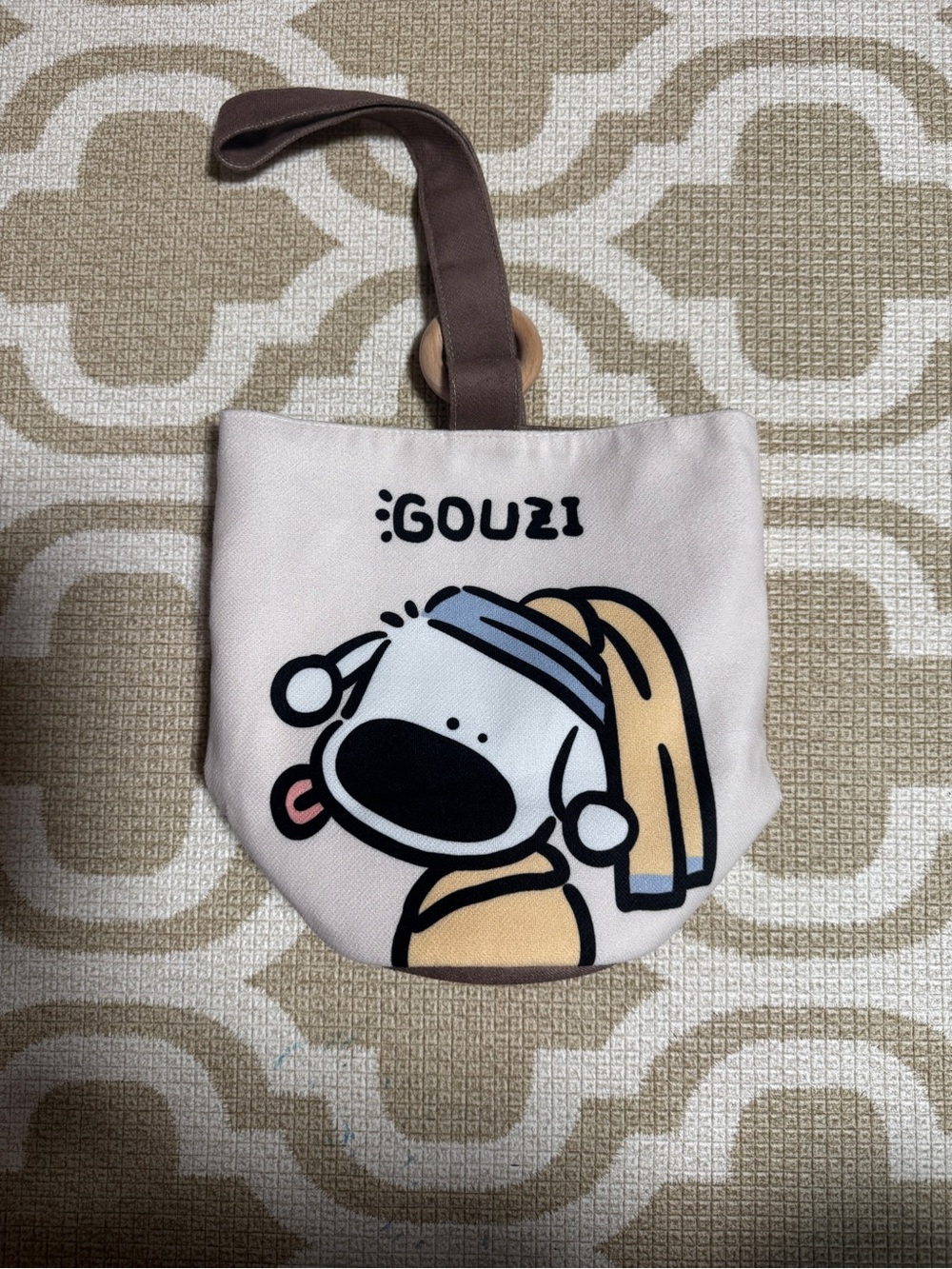 Gouzi Small Cartoon Tote Bag in Cream and Tan
